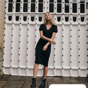Chic Black Midi Dress